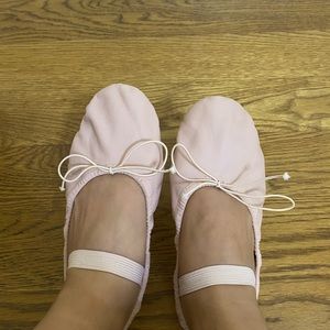 Ballet slippers
